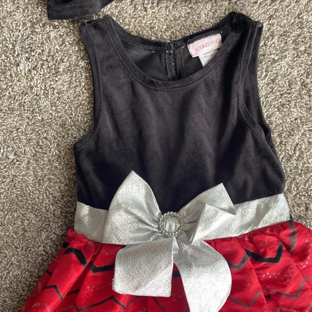 Youngland Girls Holiday Black & Red Sleeveless Dress w/ Shrug, size 7